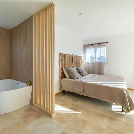 Happyfew Domaine Des Sources *